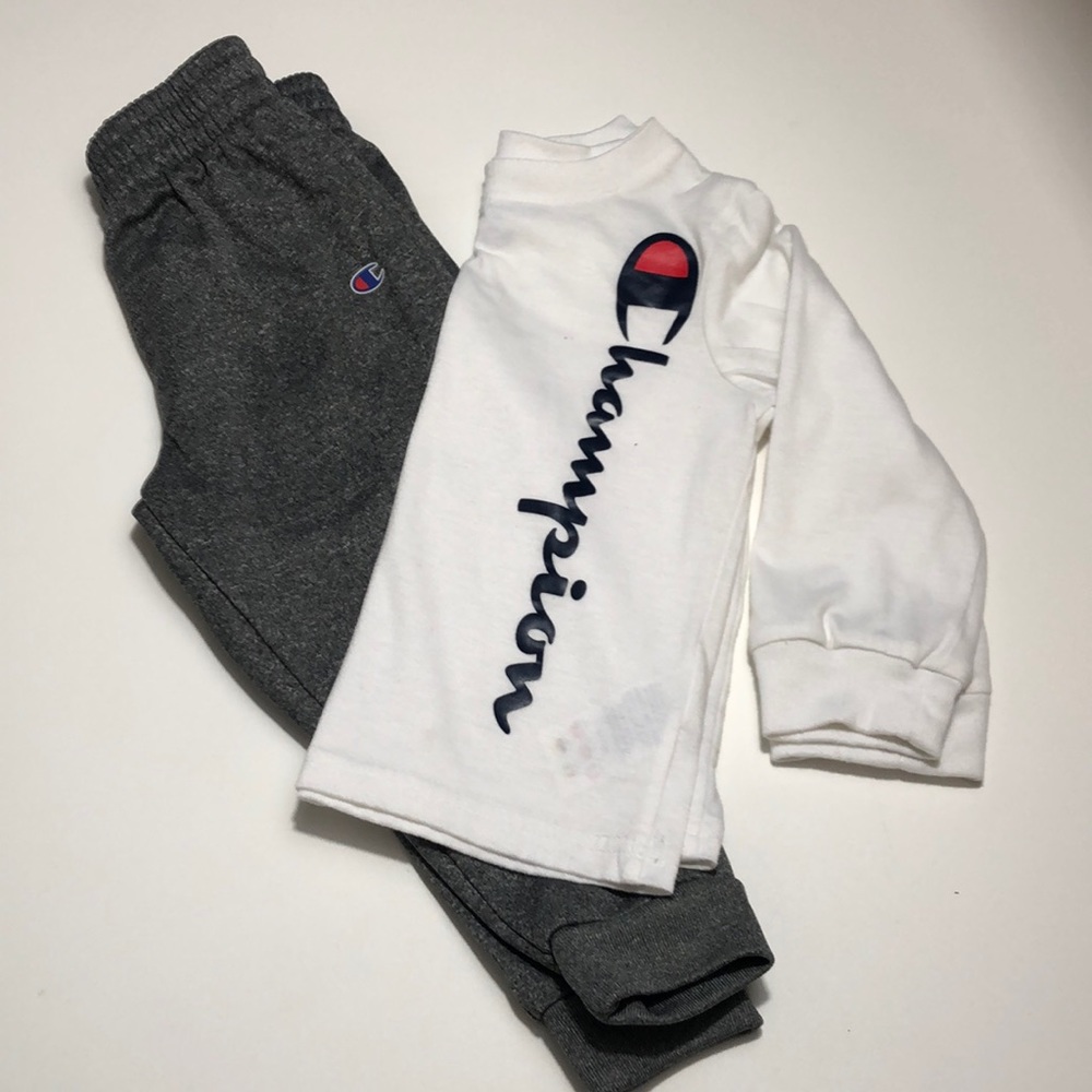 2 piece Champion outfit